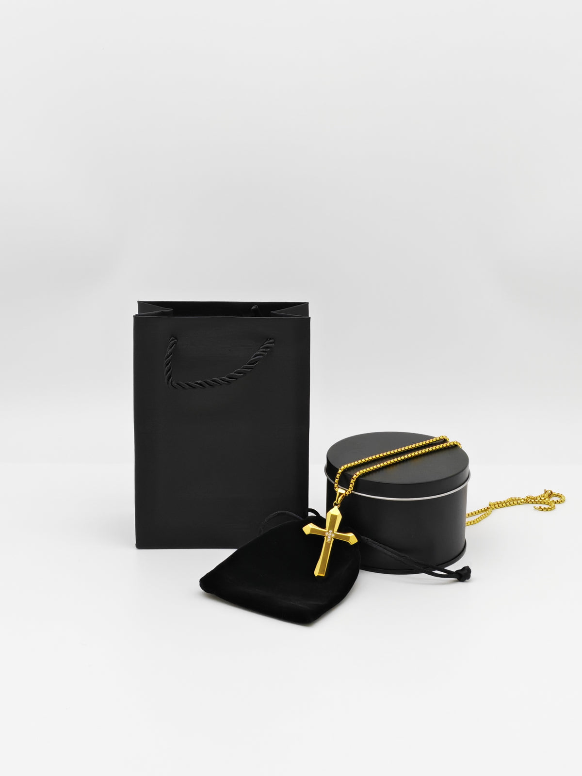 18K Gold Cross Pendant Necklace - Mens Streetwear Jewelry