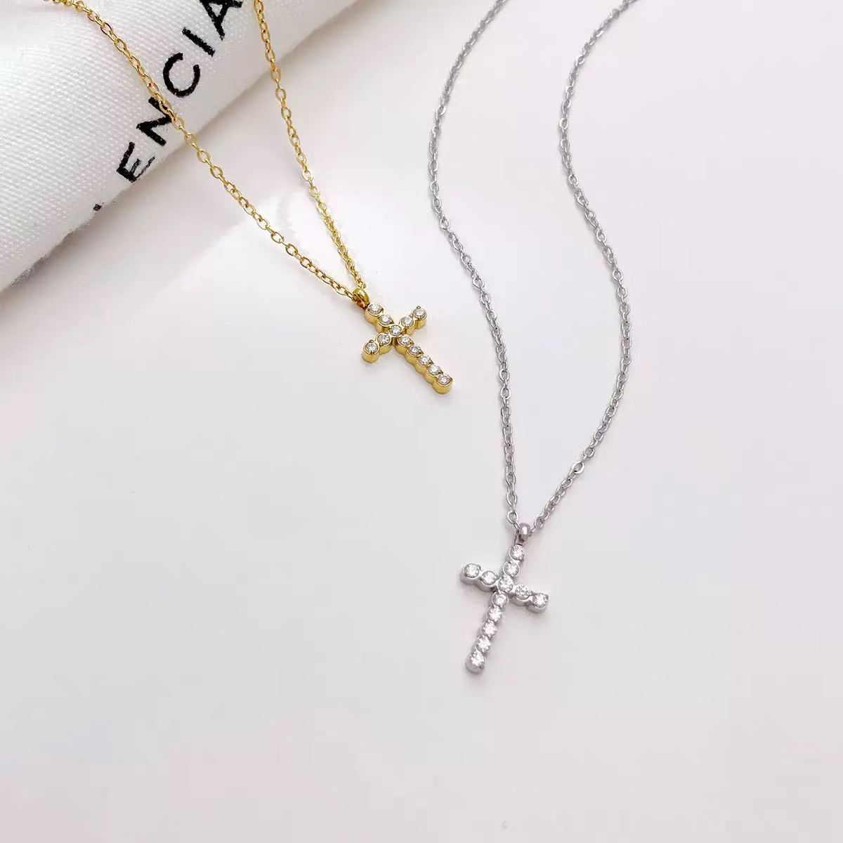 Diamond Cross Pendant Necklace
